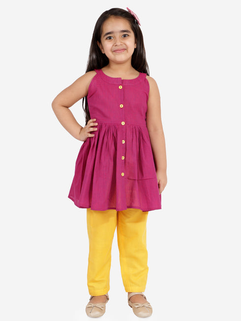 Vastramay Girls' Handloom Cotton Kurta And Straight Pant Set